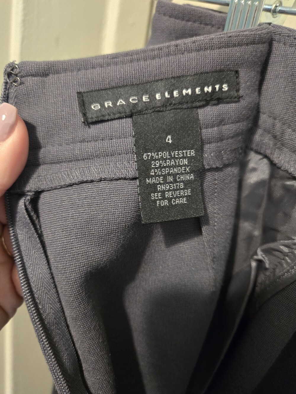 Grace Elements Women's Gray Pleated Knee Length Pencil Skirt W/ Pockets 4 NWT - Picture 5 of 5
